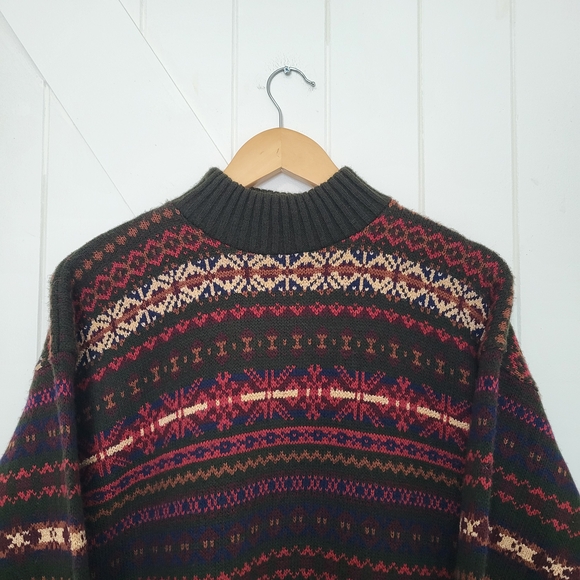 Basic Editions Multicolor Patterned Crewneck Sweater - Picture 2 of 6